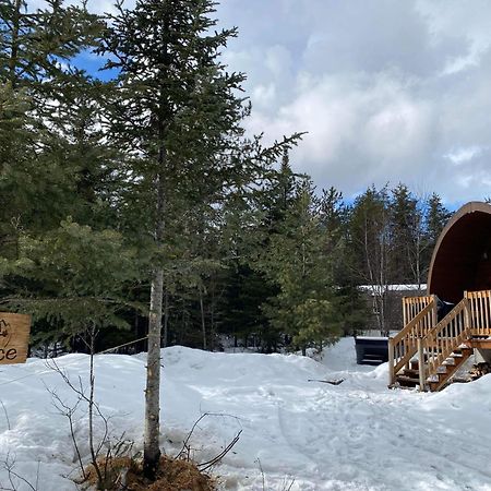 Chalet Alice A Louer Avec Spa Mauricie Saint-Alexis-des-Monts Exterior foto